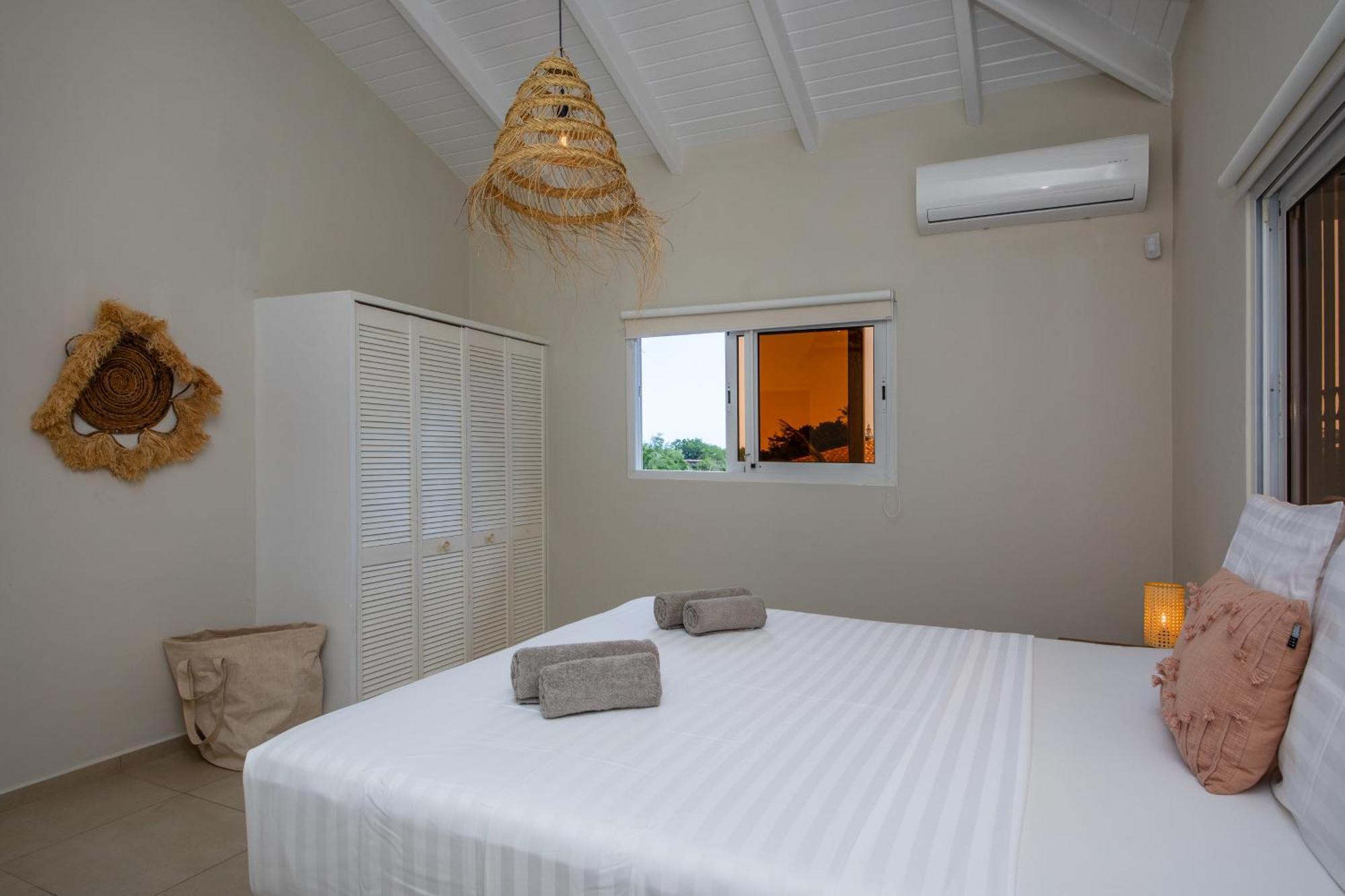 Jt Curacao Apartments Jan Thiel Oda fotoğraf